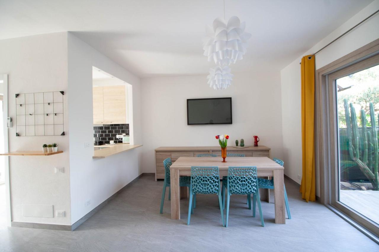 Domek Villa A 100Mt Dalla Spiaggia Capoterra Extérieur photo