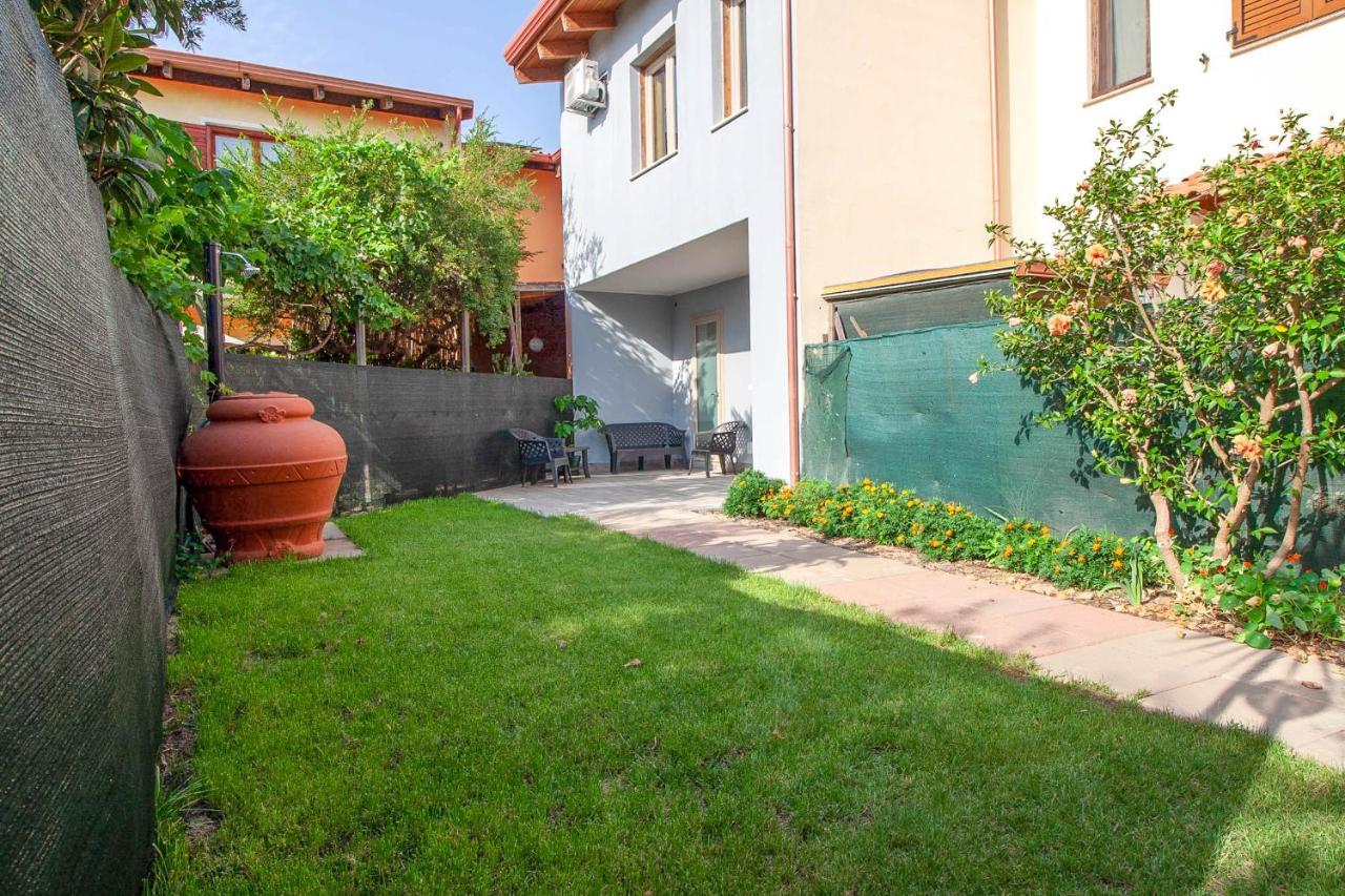 Domek Villa A 100Mt Dalla Spiaggia Capoterra Extérieur photo